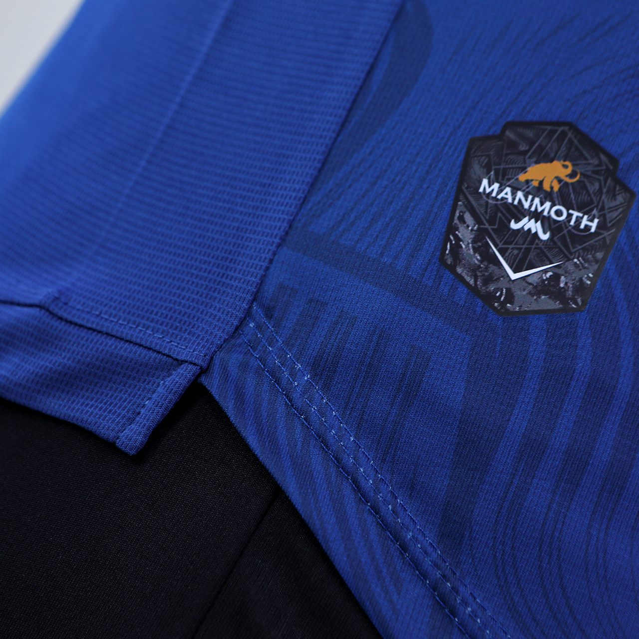 MANMOTH Collection CỔ VỊT