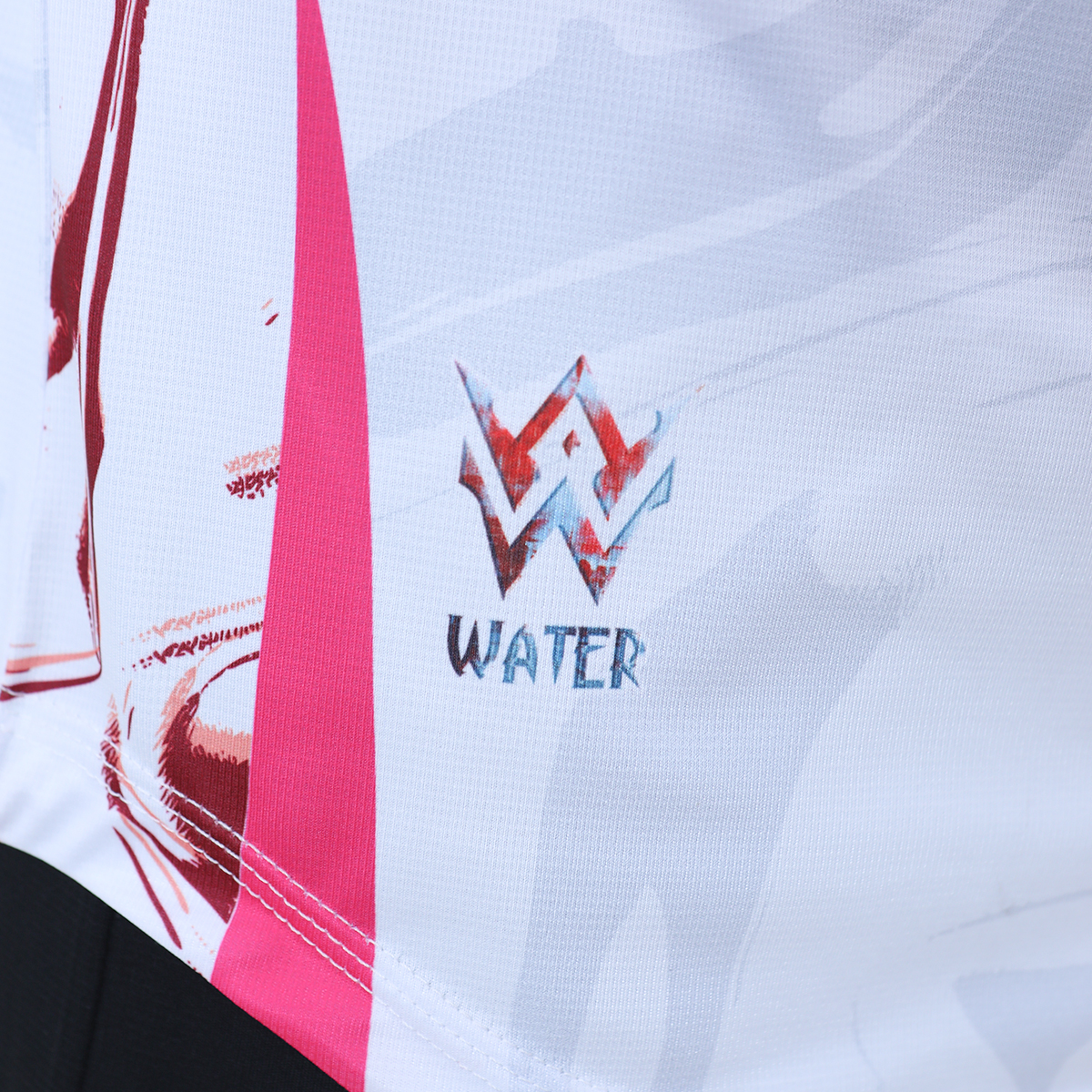 WATER - TRẮNG ĐỎ