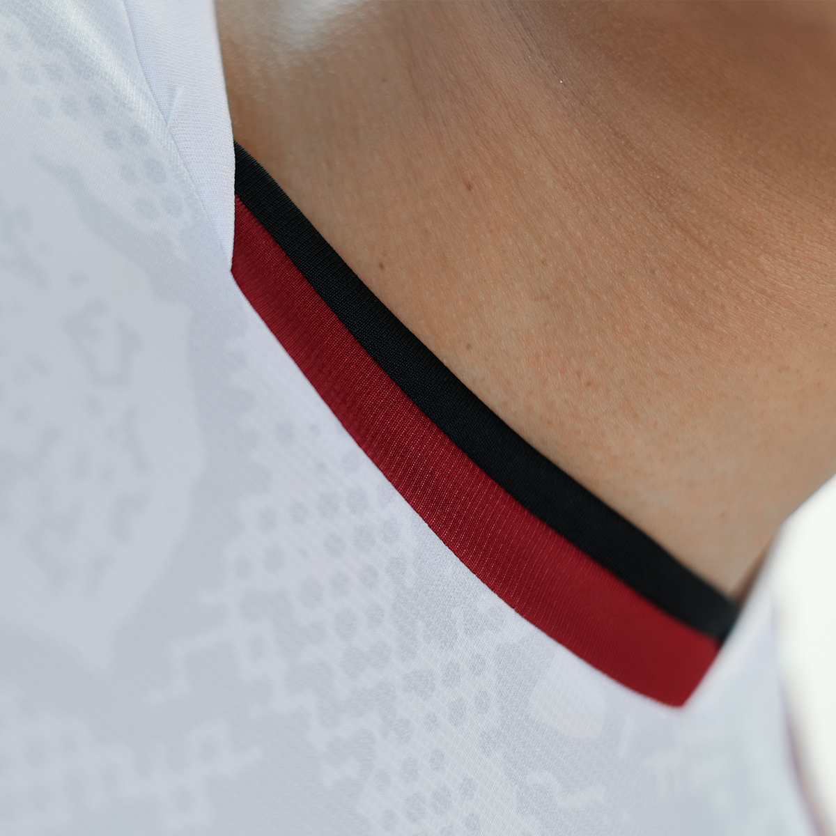 LEOPARD Collection TRẮNG